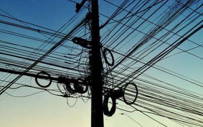 Impactos das Sobrecargas em Redes Elétricas e Como Evitá-los